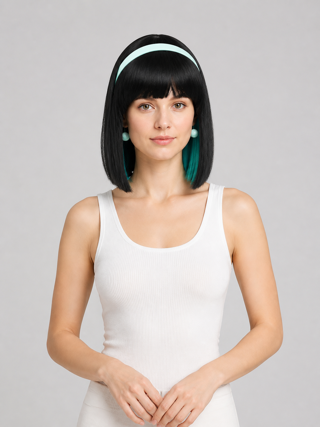 Black Bob Carnival Wig for Halloween and Cosplay Costume Wigs detail