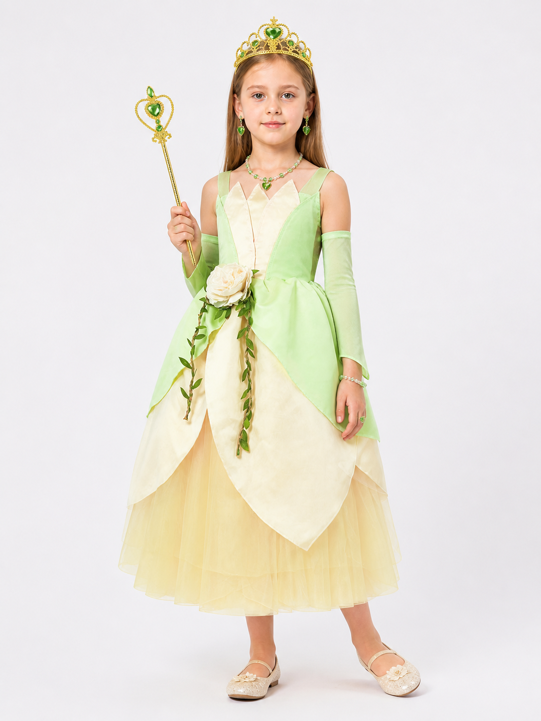 Princess Costume in Green and Cream Tones Costumes detail