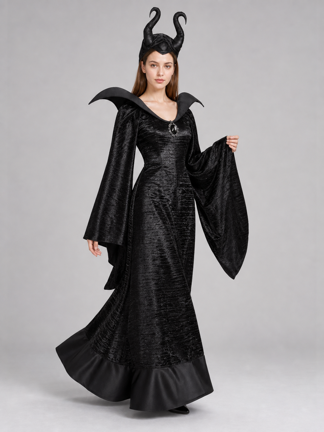 Witch Costume with Skirt and Wide Sleeves