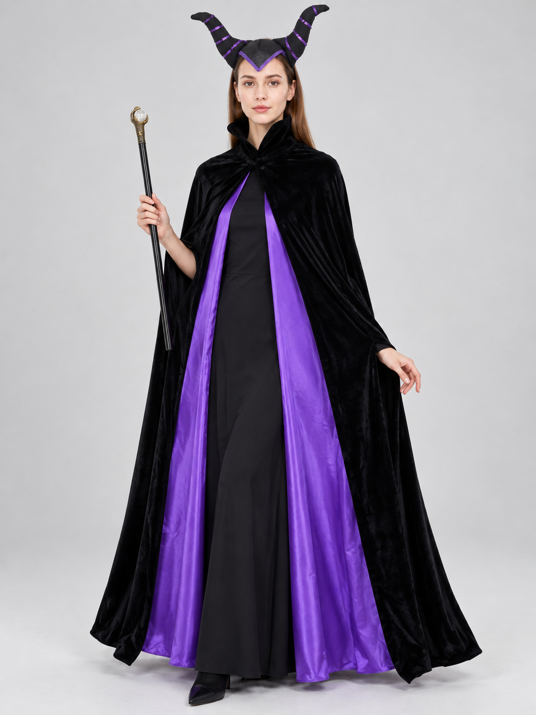 Carnival Costume with Cape and Horned Headband Costume Capes detail
