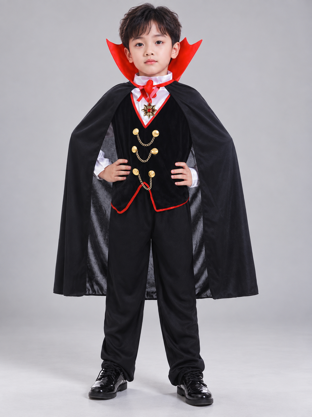 Kids' Vampire Costume with Cape and Medallion