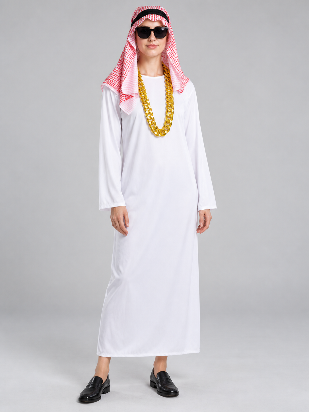 Arabic-Style Carnival Costume with Chain Costumes detail