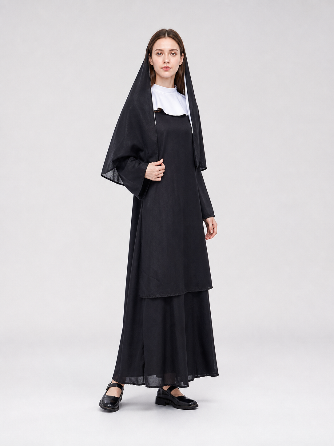 This nun costume is designed for a distinctive themed look and is suitable for costume parties, stage performances, themed events, Halloween, and other occasions when you want to add recognizable details to your outfit. The set comes in a c
