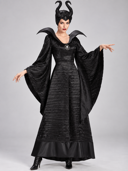 Carnival costume: black dress, horned headpiece