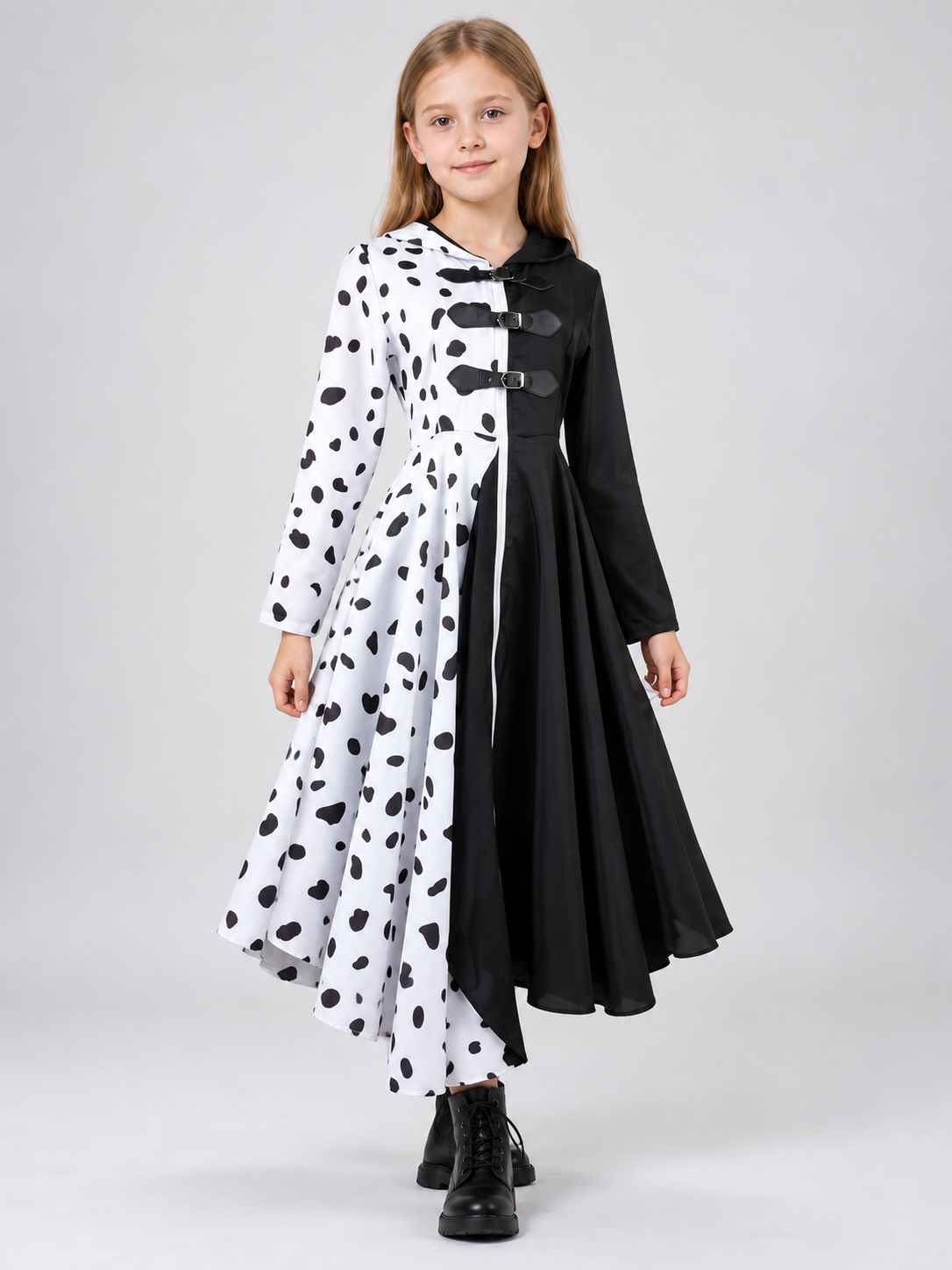 Cruella Costume Dress with a Black-and-White Pattern Costume Dresses detail