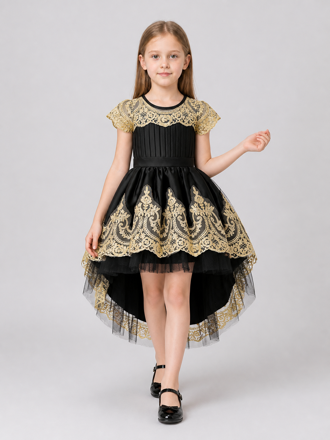 Full Princess Dress with Gold Embroidery and Train Costume Dresses detail 2