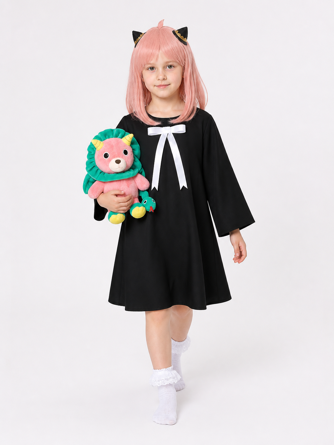 Anya Forger Cosplay Costume with Wig and Horns Costume Wigs detail 2
