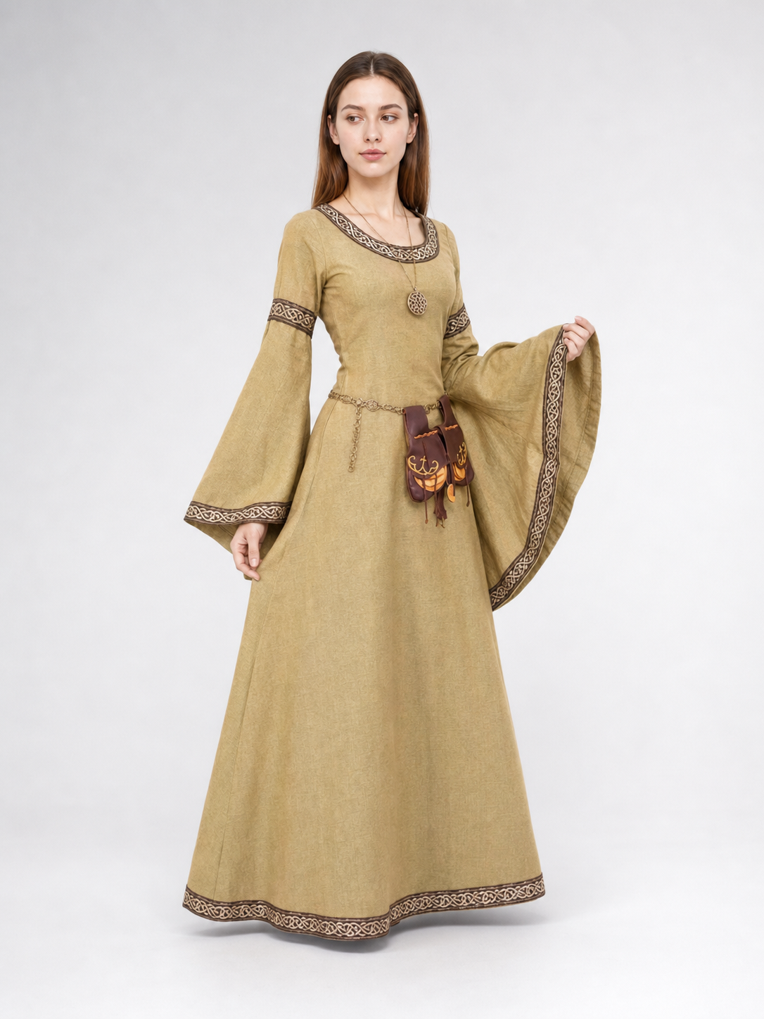 Medieval Long Dress with Pendant and Bag