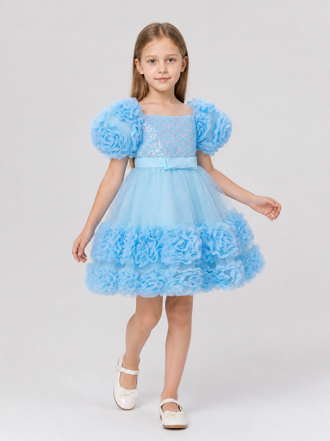 Voluminous Princess Dress with Sequins, Sleeves, and Bow Costume Dresses detail 2