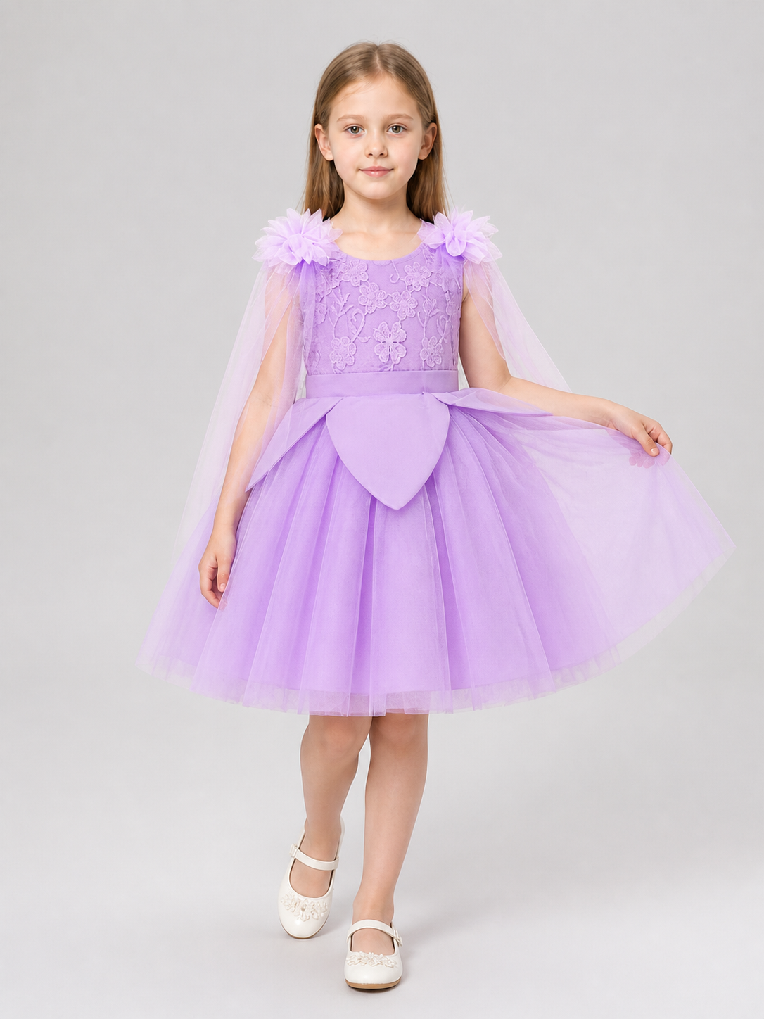 Girls' Princess Dress with Lace and Full Skirt Costume Dresses detail 2