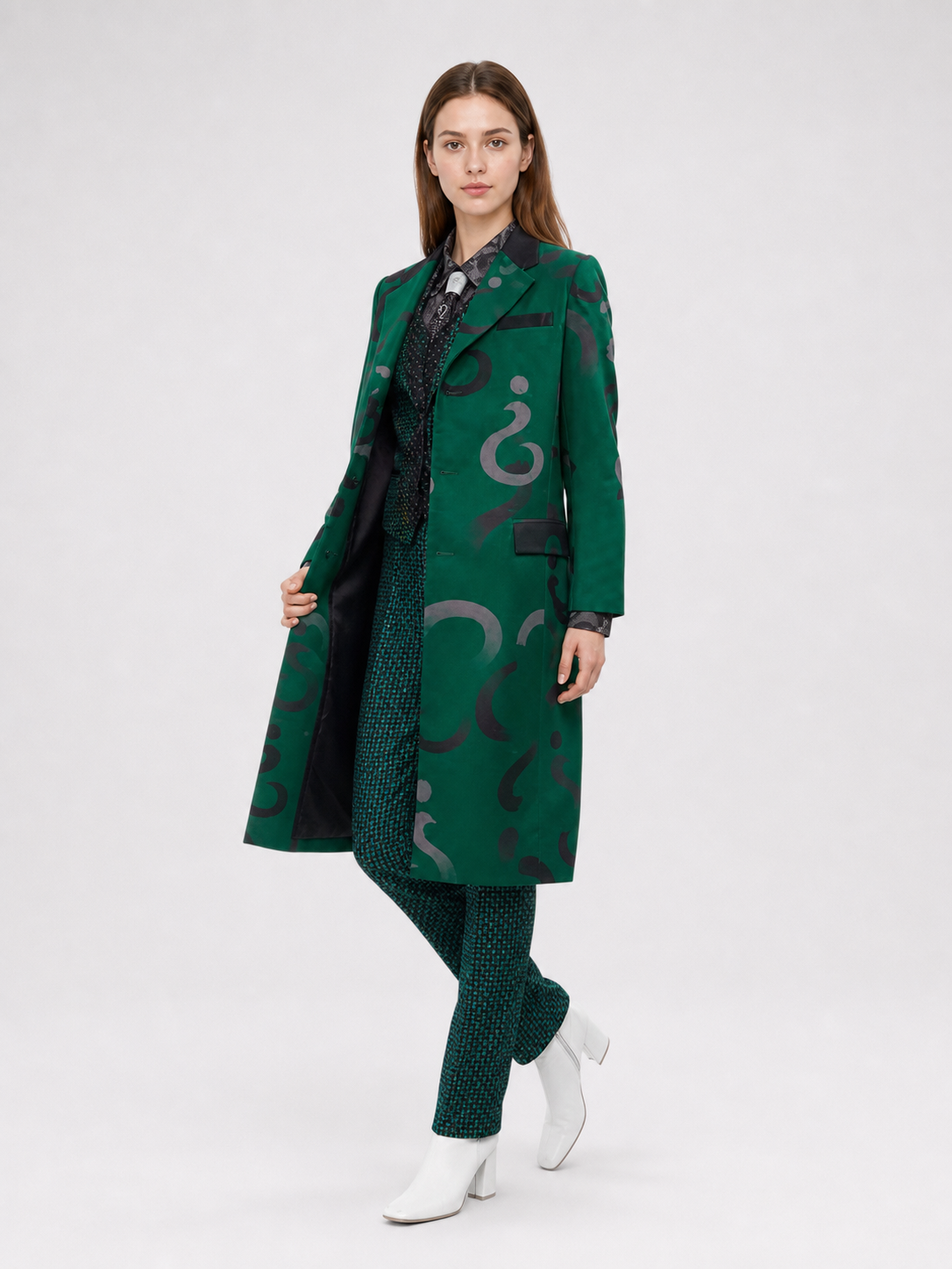The Riddler Cosplay Costume: Green Coat and Pants