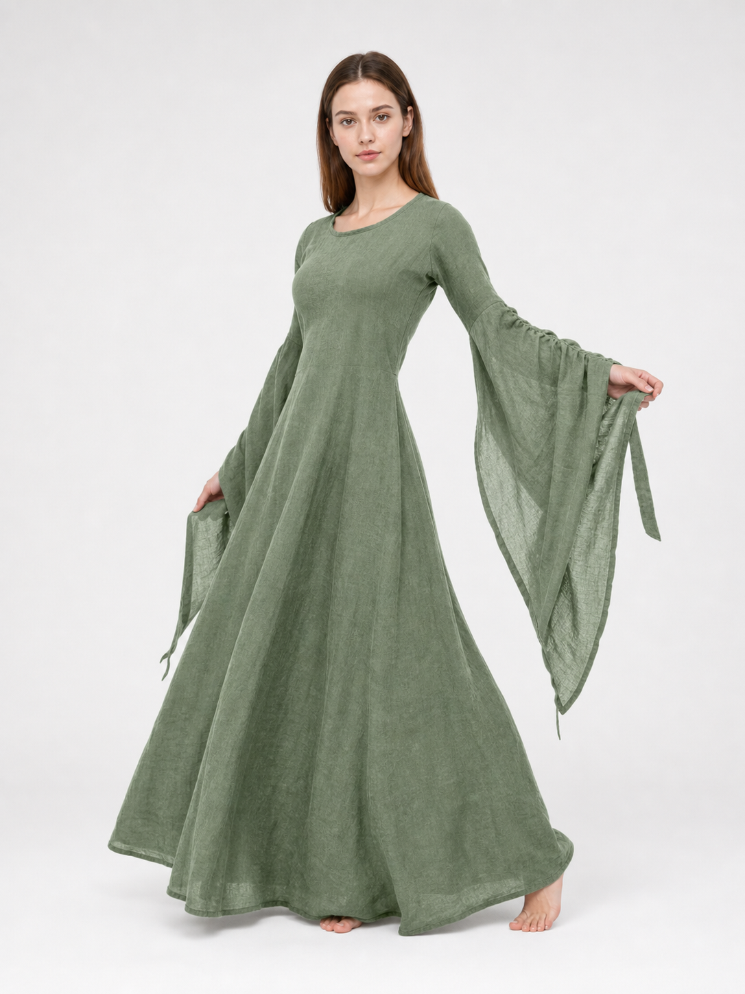 Long Green Retro-Style Dress with Belt