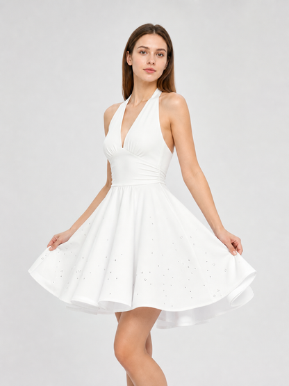 Marilyn Monroe-style dress for masquerade, white