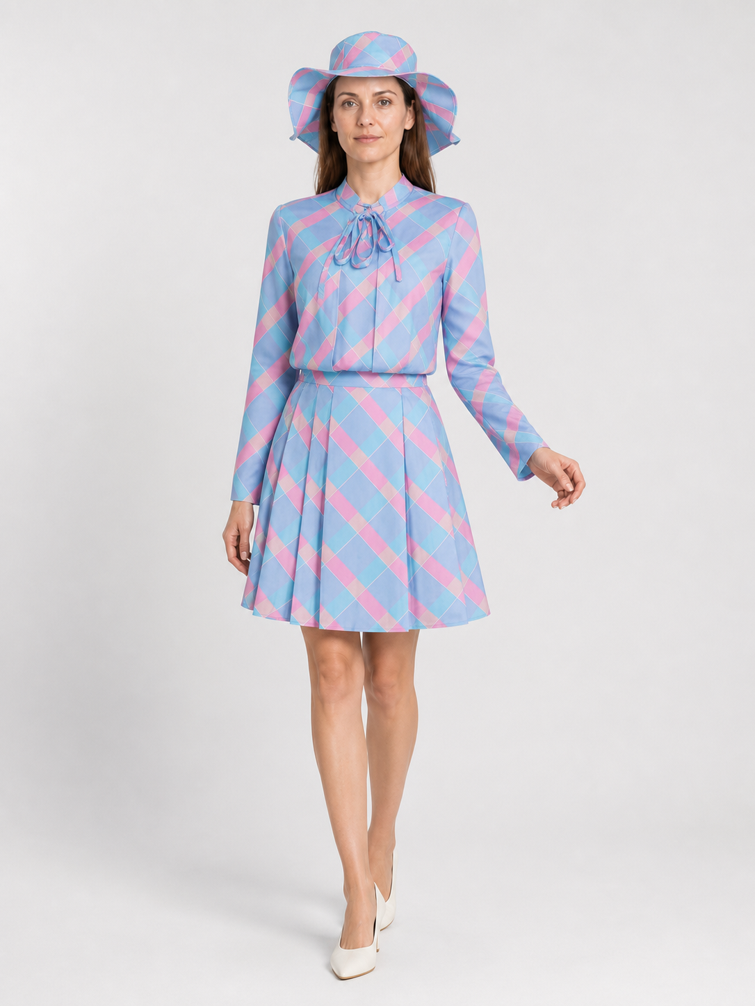 Barbie Cosplay Costume: Checkered Set with Hat Costume Headwear detail 2