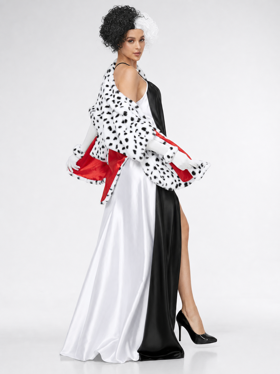 Cruella Cosplay Costume: Dress and Jacket