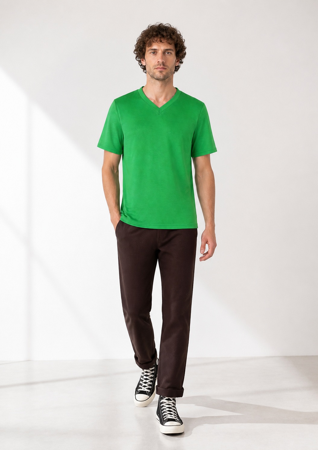 Cosplay Costume: Green Top and Brown Pants Costumes detail 2