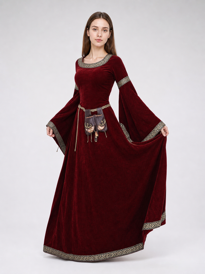 Medieval Renaissance-style dress with sleeves