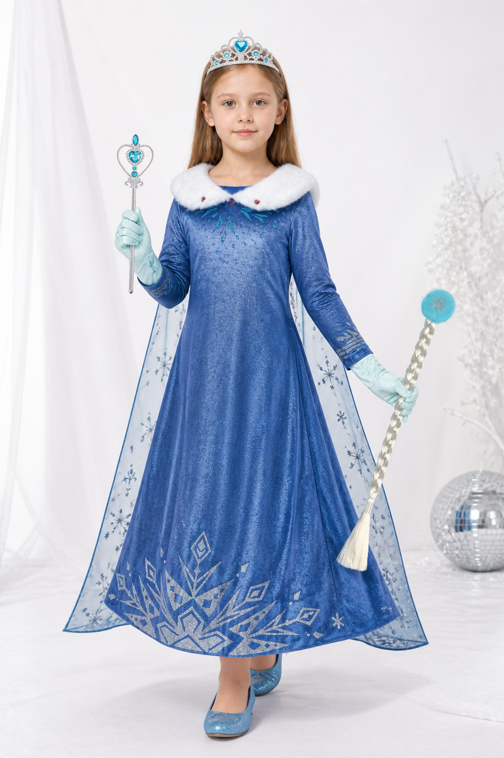 Children's Snow Queen costume with white fur and sequins Costumes detail 2