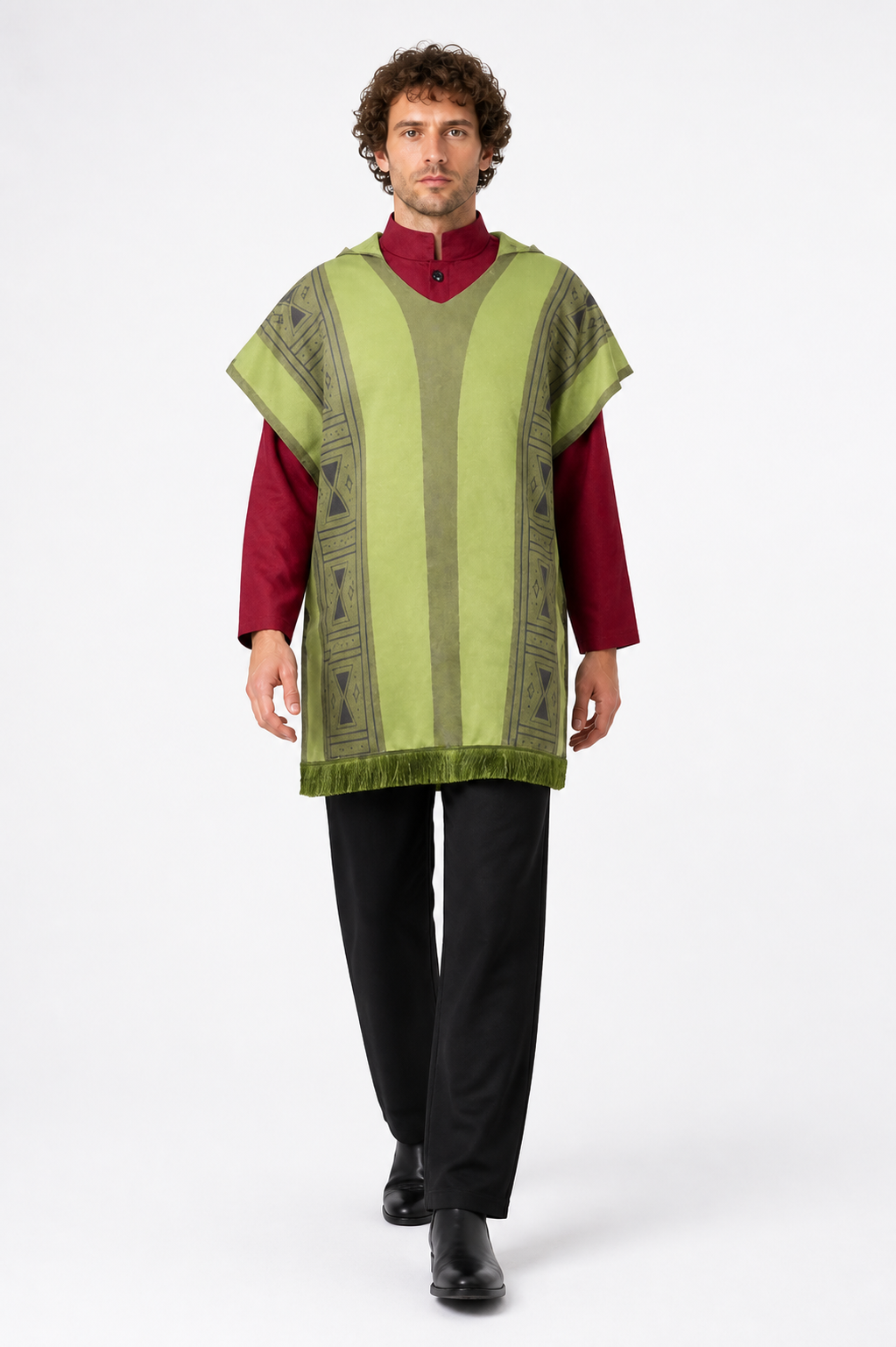 Costume with a striped cape and geometric pattern Costume Capes detail 2