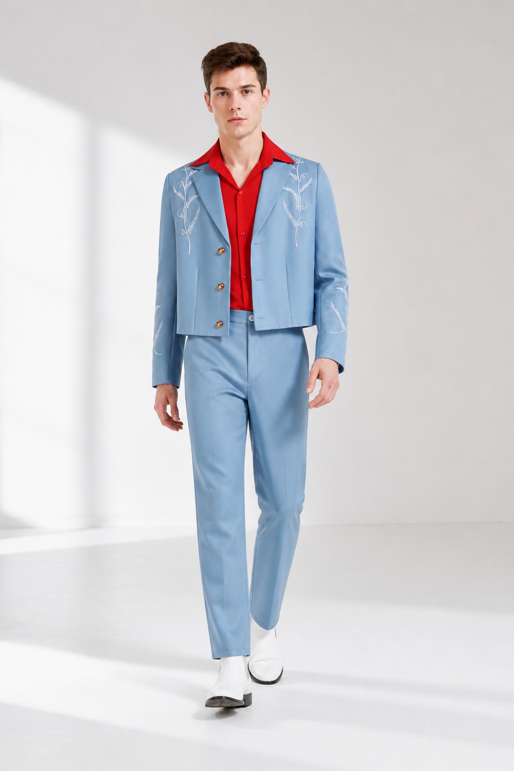 Three-piece suit with embroidery, light blue with a red shirt product detail 2