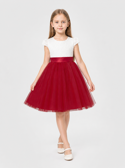 Children's Princess Dress with a Full Skirt and Bow Costume Dresses detail 2