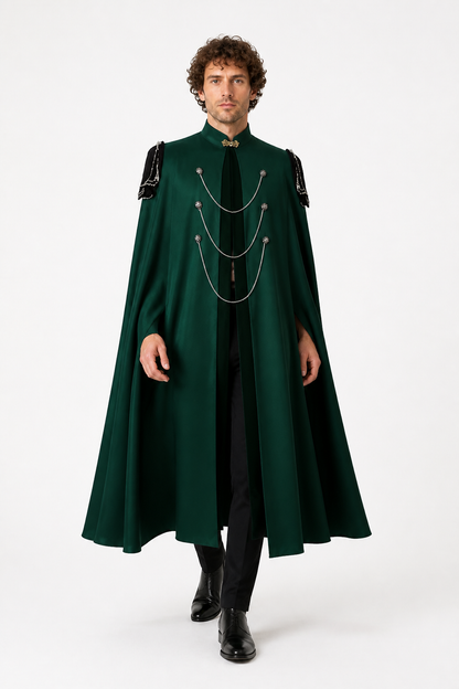 Gothic Cape with Chains and Stand-Up Collar Costume Capes detail 2