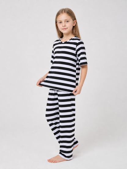 Children’s striped costume for themed outfits. The set is made in contrasting black and white: horizontal stripes appear on the short-sleeve top, pants, and headwear. This pattern immediately creates a recognizable dress-up look and helps a