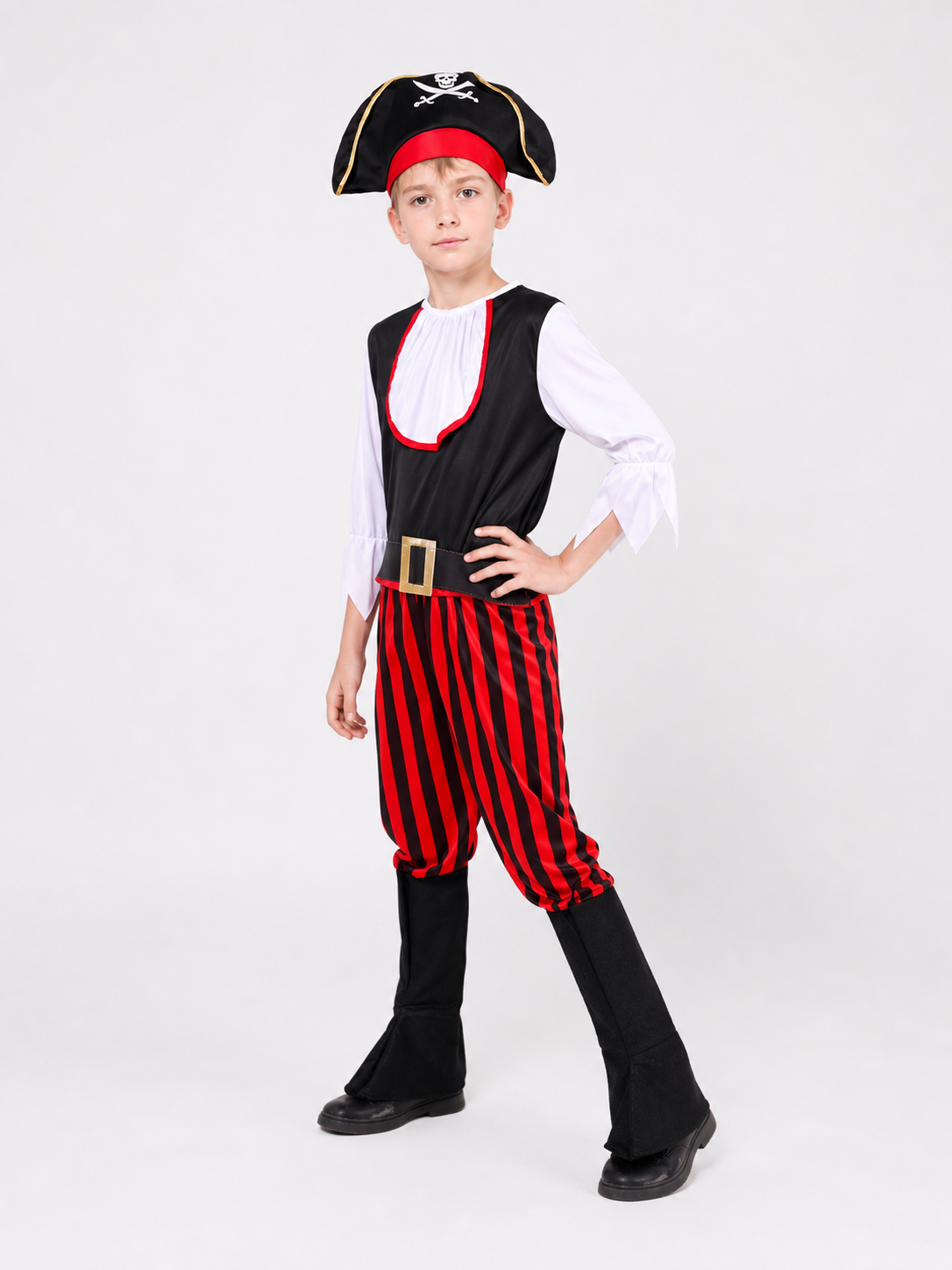 Pirate Costume for Carnival with Hat and Belt