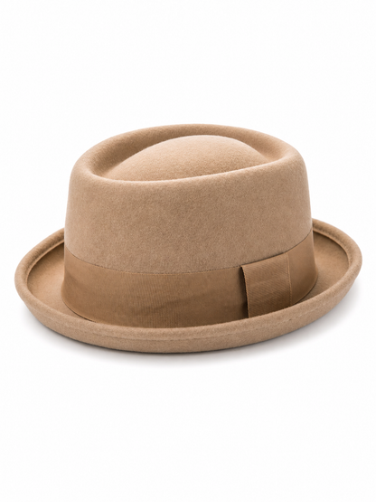 Caramel-colored fedora hat suitable for everyday outfits, outdoor walks, themed events, and costume styling. The design features a classic fedora silhouette: a structured crown with a rounded top, a distinctive front indentation, and a wide