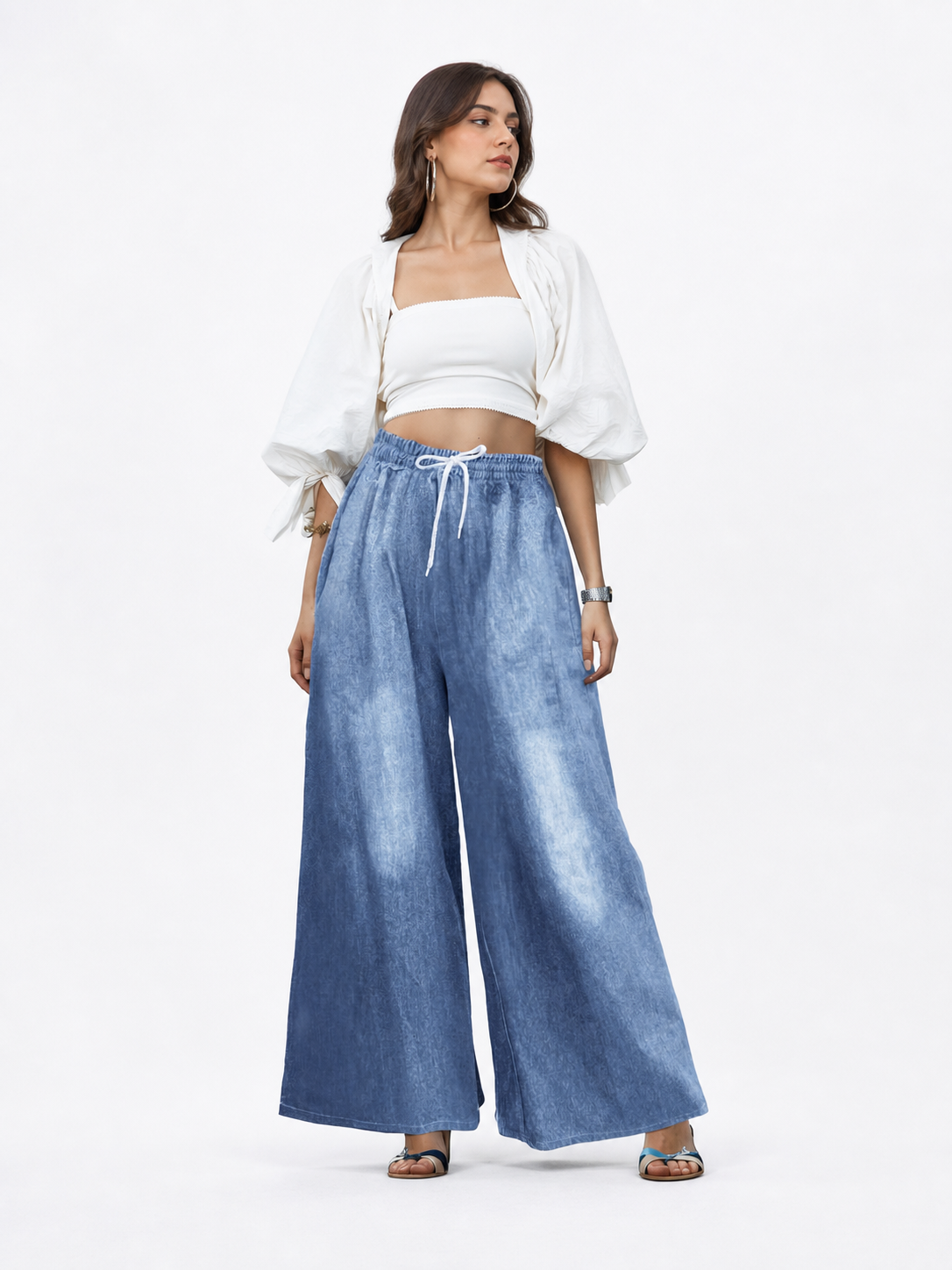 Women's high-waisted wide-leg jeans with a drawstring