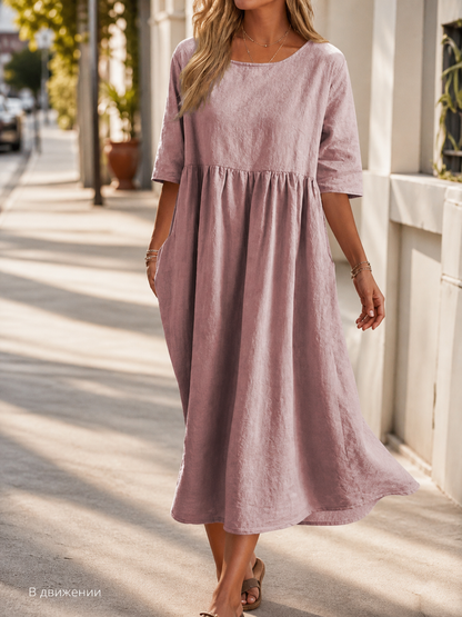 Loose-Fit Dress with a Round Neckline and Gathered Details