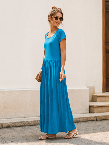 Long Women's Dress with Short Sleeves and Pleats