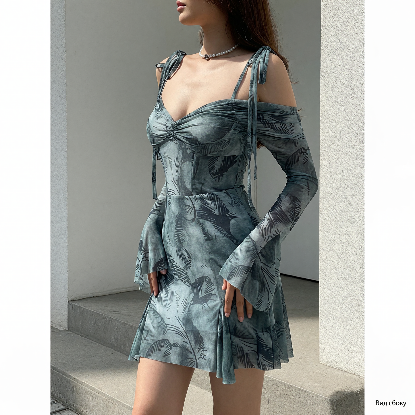 Women's Off-the-Shoulder Fitted Short Dress