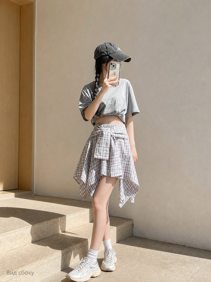 Women's Set: Short T-Shirt and Plaid Skirt
