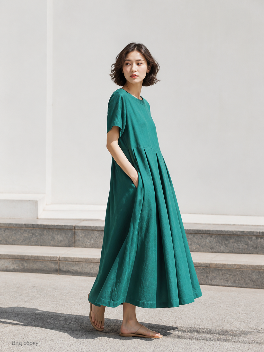 Women's Loose-Fit Dress with a Round Neckline