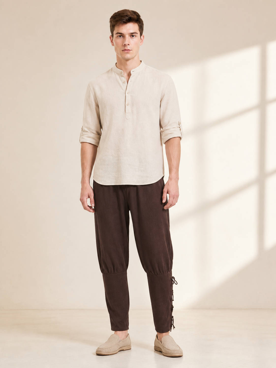 Brown pirate-style pants for cosplay