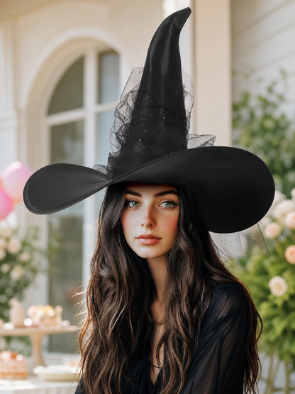Witch carnival hat with mesh decoration