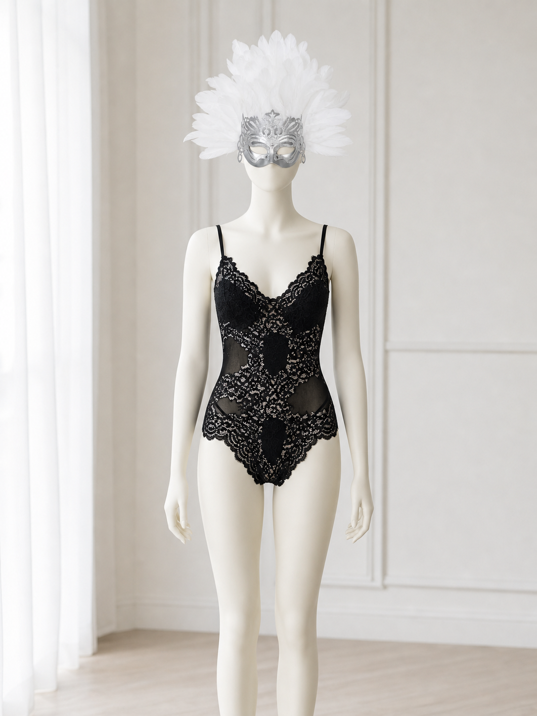 1pc White Feather Mask with Silver Lace Hollow Out, Crown Headdress for Vintage lifestyle view