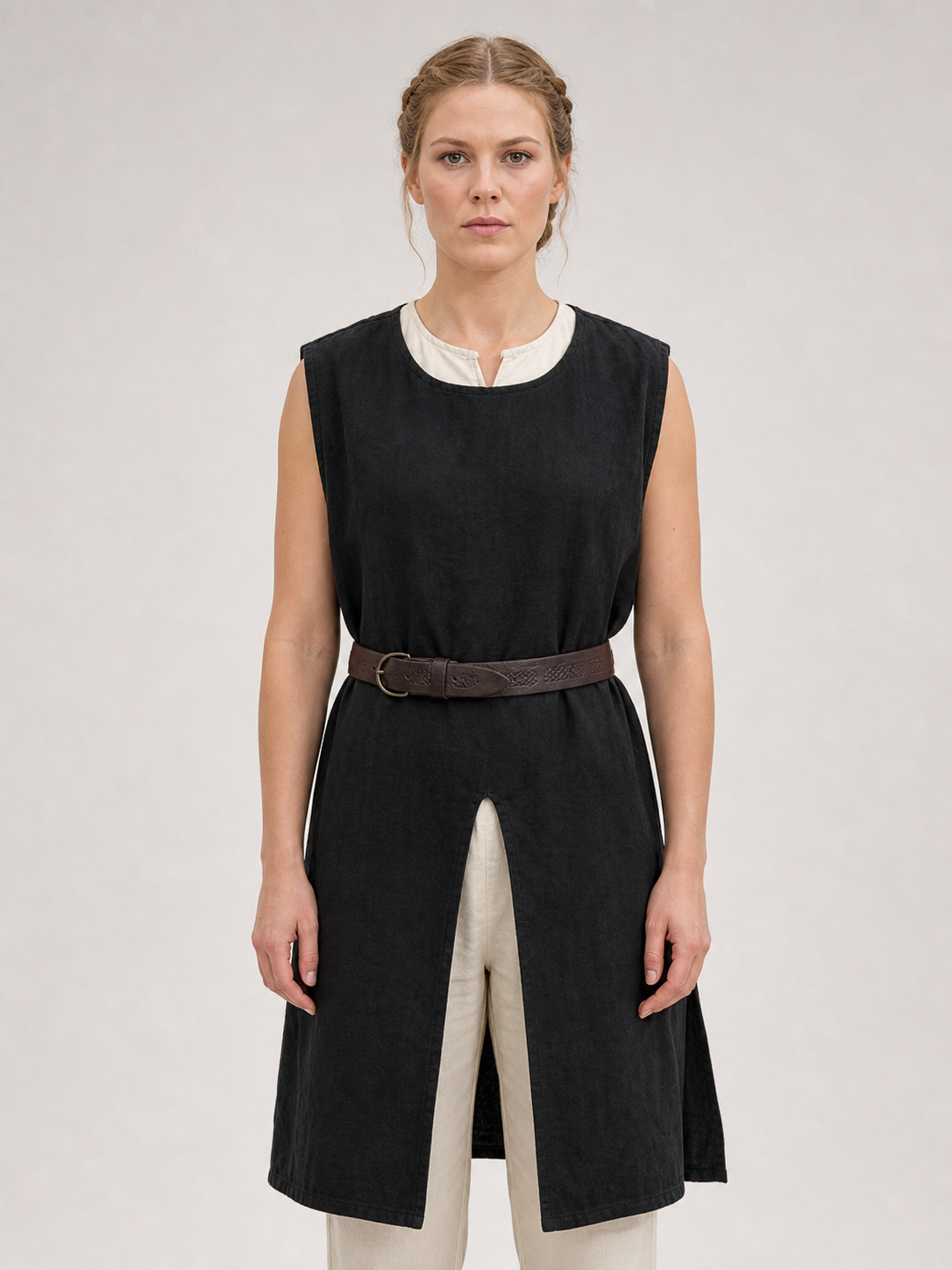 Black Sleeveless Round-Neck Tunic Top