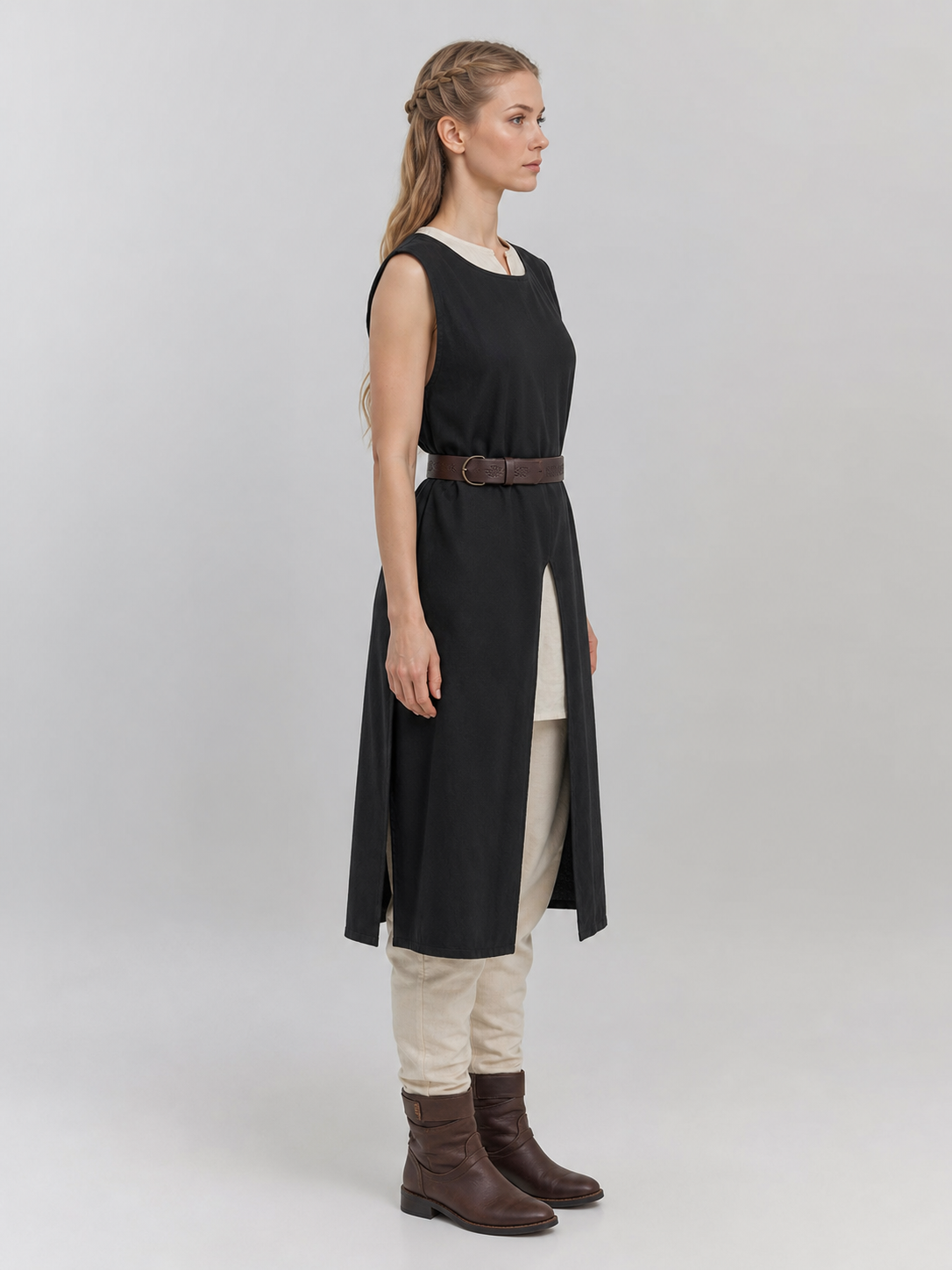 Black Sleeveless Round-Neck Tunic Top