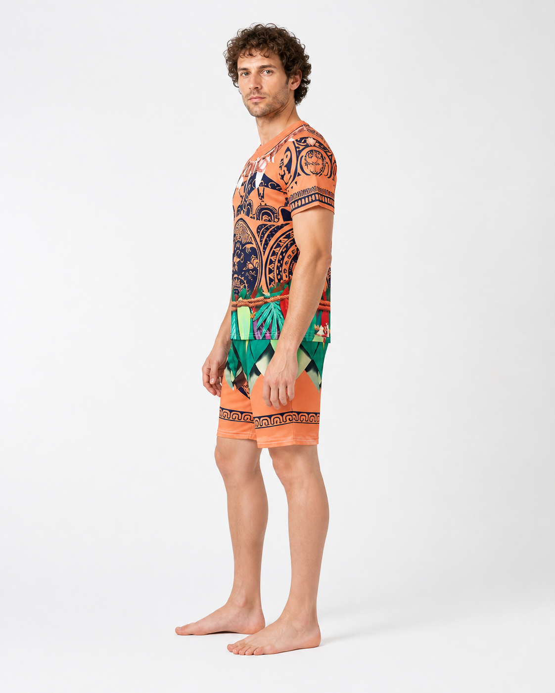 Maui Cosplay Costume with T-Shirt and Shorts side view