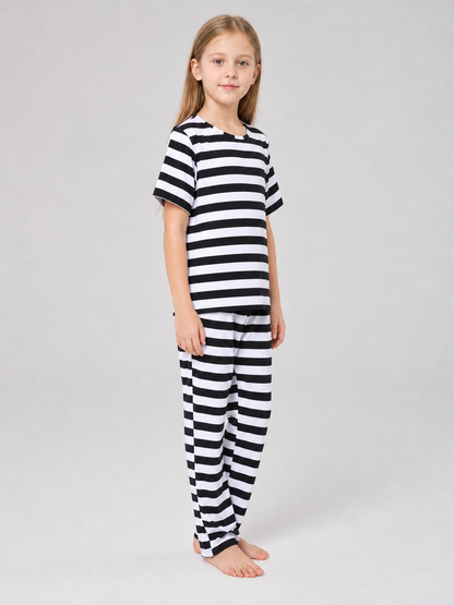 Striped Children's Costume for Themed Looks. This set comes in a contrasting