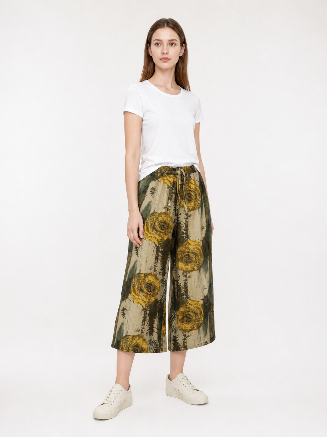 Palazzo Pants with Floral Print and Drawstring side view