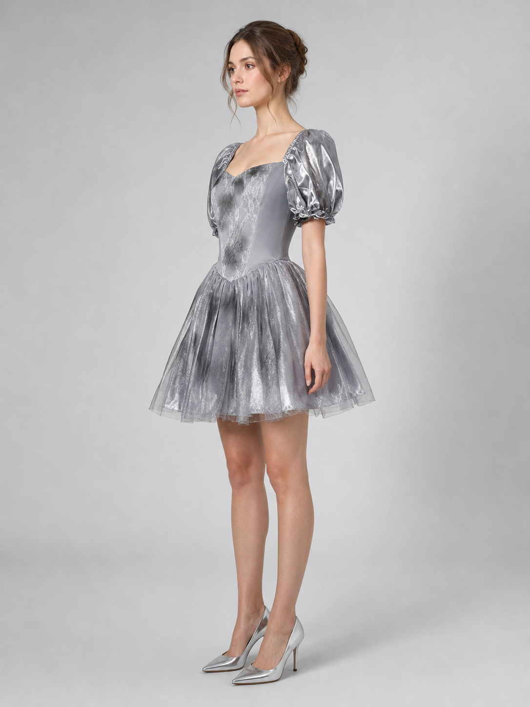 Retro Gothic-Style Costume with Dress and Veil for Cosplay