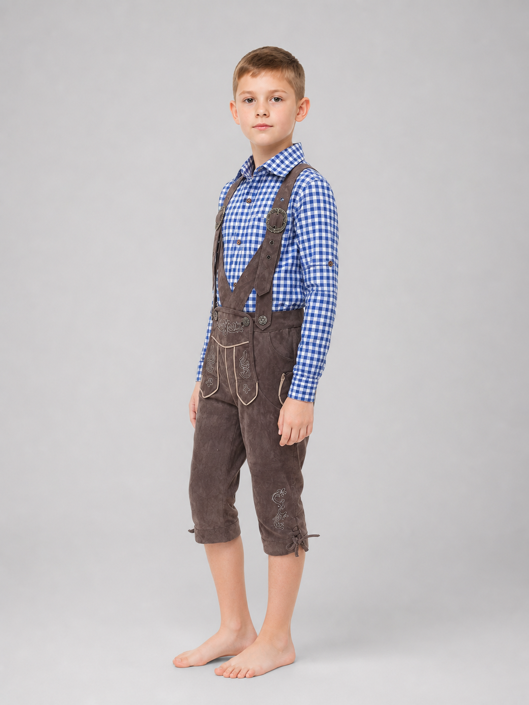Oktoberfest Costume: Plaid Shirt and Pants