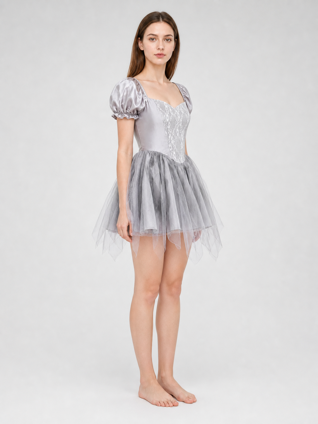 Ghost Bride Costume: Short Dress and Veil
