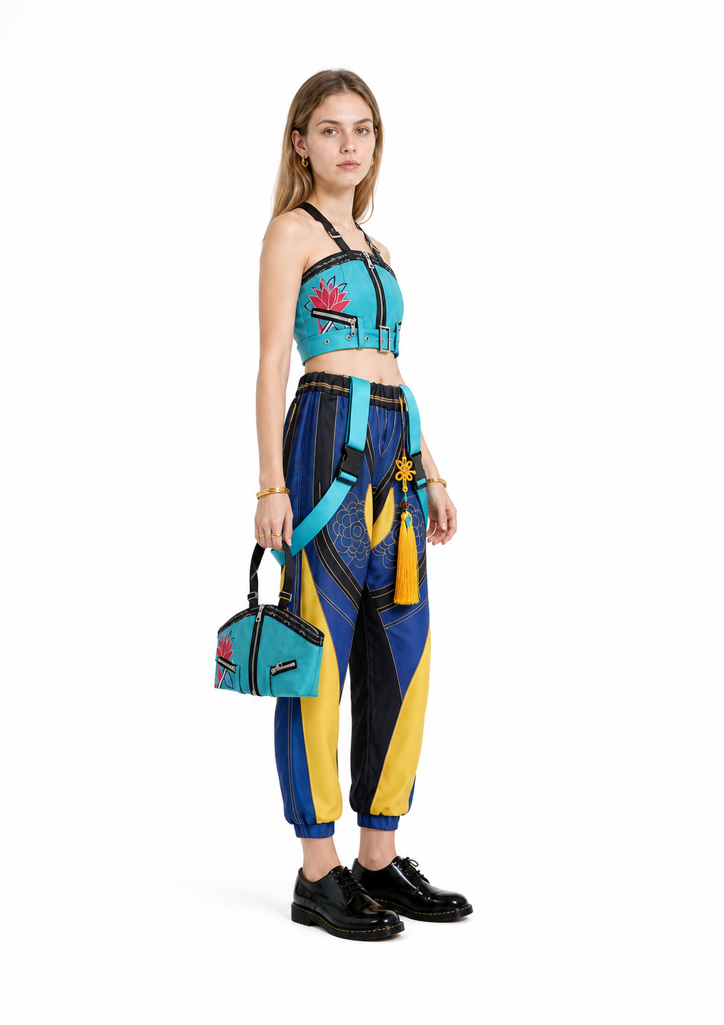 Zoe Cosplay Costume, Accessory Set side view