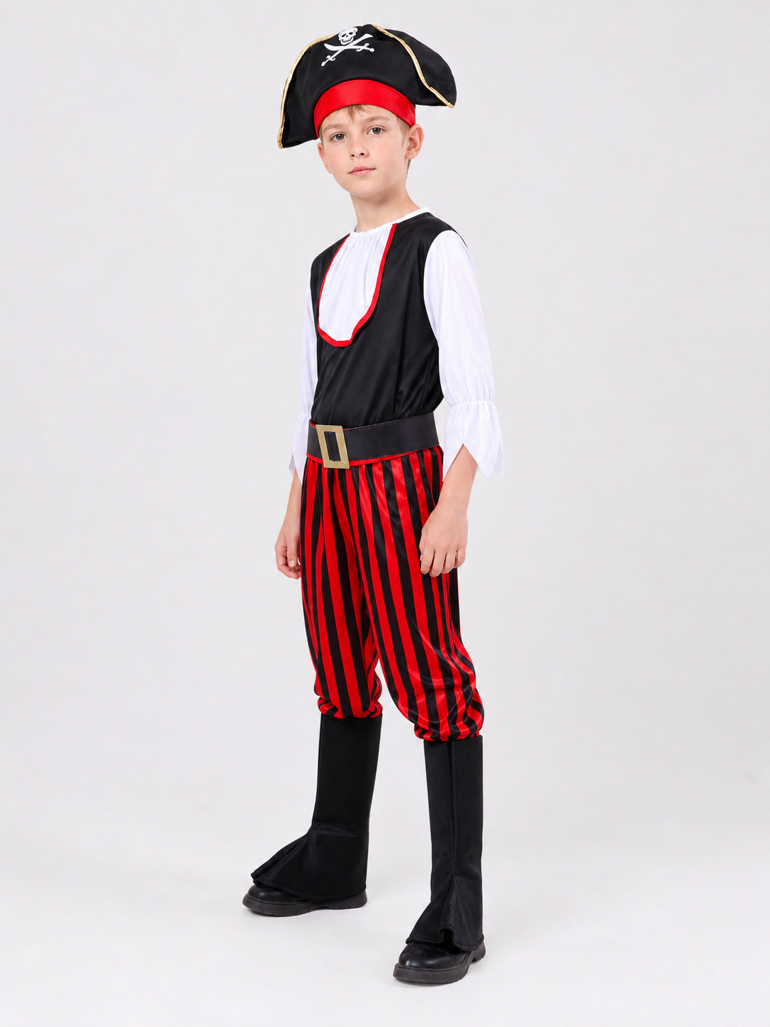 Pirate Costume for Carnival with Hat and Belt