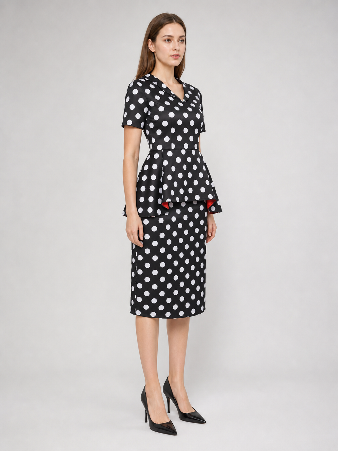 Coraline’s Mother Costume: Polka-Dot Dress