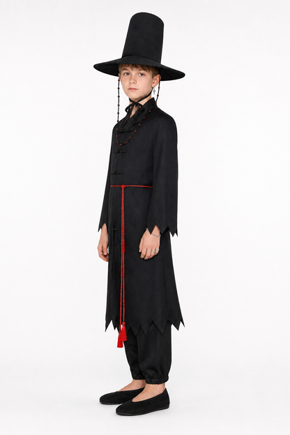 Cosplay Costume with Pointed Hat for Stage Performances side view
